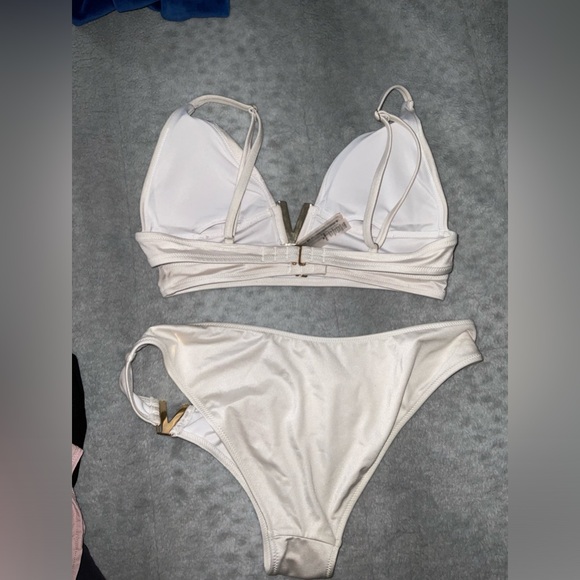 Victoria secret diamond bathing suit - Picture 5 of 5